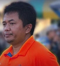 Kursi pelatih Persijap...