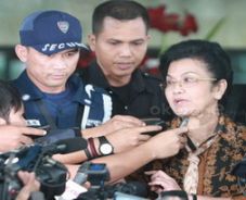 Banyak korupsi di Kemenkes,...