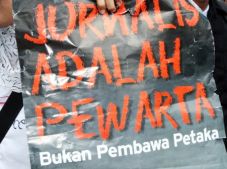 UU Pers akan diterapkan...