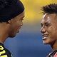 Ronaldinho paksa Neymar...