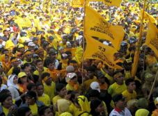 Golkar perlu gelar konvensi...