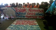 Istana bantah redam...