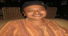 Pelatih atletik Alwi...