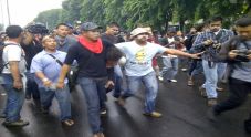 Polisi intimidasi wartawan...