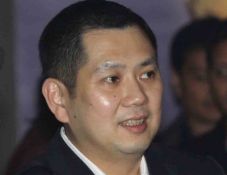 Partai Nasdem tolak...