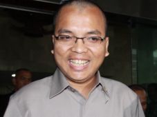 Besok nasib Denny Indrayana...