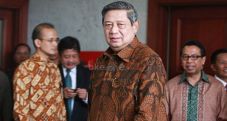 SBY tak berani depak...