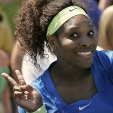 Serena koleksi gelar...