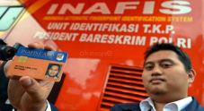 Segera hentikan proyek...