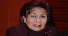 Miranda Goeltom resmi...