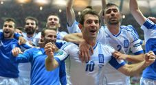 Yunani tak gentar hadapi...