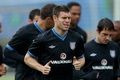Milner berniat meledek...