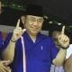 Tak cuti, Foke absen...