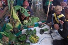Pesona Desa Suku Tengger...