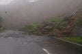 Jalur Puncak dialihkan...