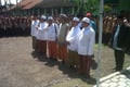 Kiai Tapal Kuda dorong...