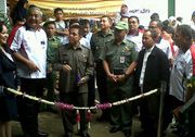 Bank Mandiri bantu sekolah...