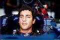 Ricciardo semangat jajal...
