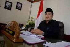 Aceng terima putusan...