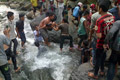 Pamit pipis, ditemukan...