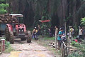 Tuntut pengembalian...