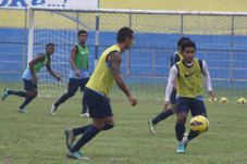 Timnas menguji skema...
