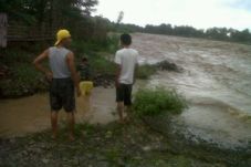 Banjir terjang Lahat,...