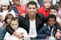 Ronaldo manfaatkan ketenaran...