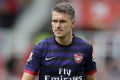 Aaron Ramsey cedera...