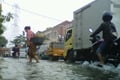 Rumah banjir, warga...
