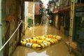 Banjir masih merendam...