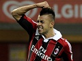 Milan perpanjang kontrak...