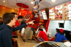 KFC harus lepas kepemilikan...