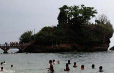 Tanah Lot Malang yang...