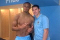 Kompany-Barry terancam...