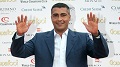 Wow, Romario dapat uang...