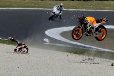 Terjatuh lagi, Marquez...