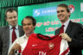 Arsenal sambangi Vietnam