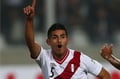 Liverpool terpikat bek...