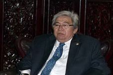 Taufik Kiemas dianugerahi...