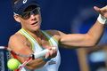 Stosur ditantang petenis...