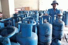 DPR minta kenaikan harga...