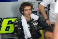 Rossi bermasalah dengan...