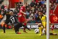 Southampton hambat laju...