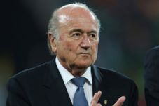 FIFA larang pemain muda...