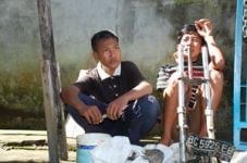 Karena LKS, 2 siswa...