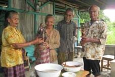 Paskah, warga TTU lakukan...