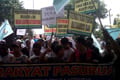 Protes pipa gas, ratusan...