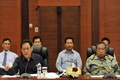Soal wacana Menkeu,...