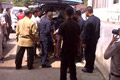 Ayah Rieke meninggal,...